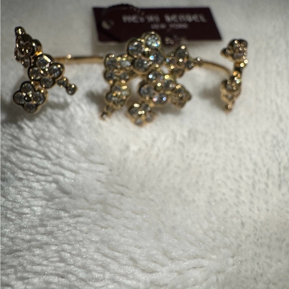 Henri Bendel Bag Giveaway - Picture 2 of 9
